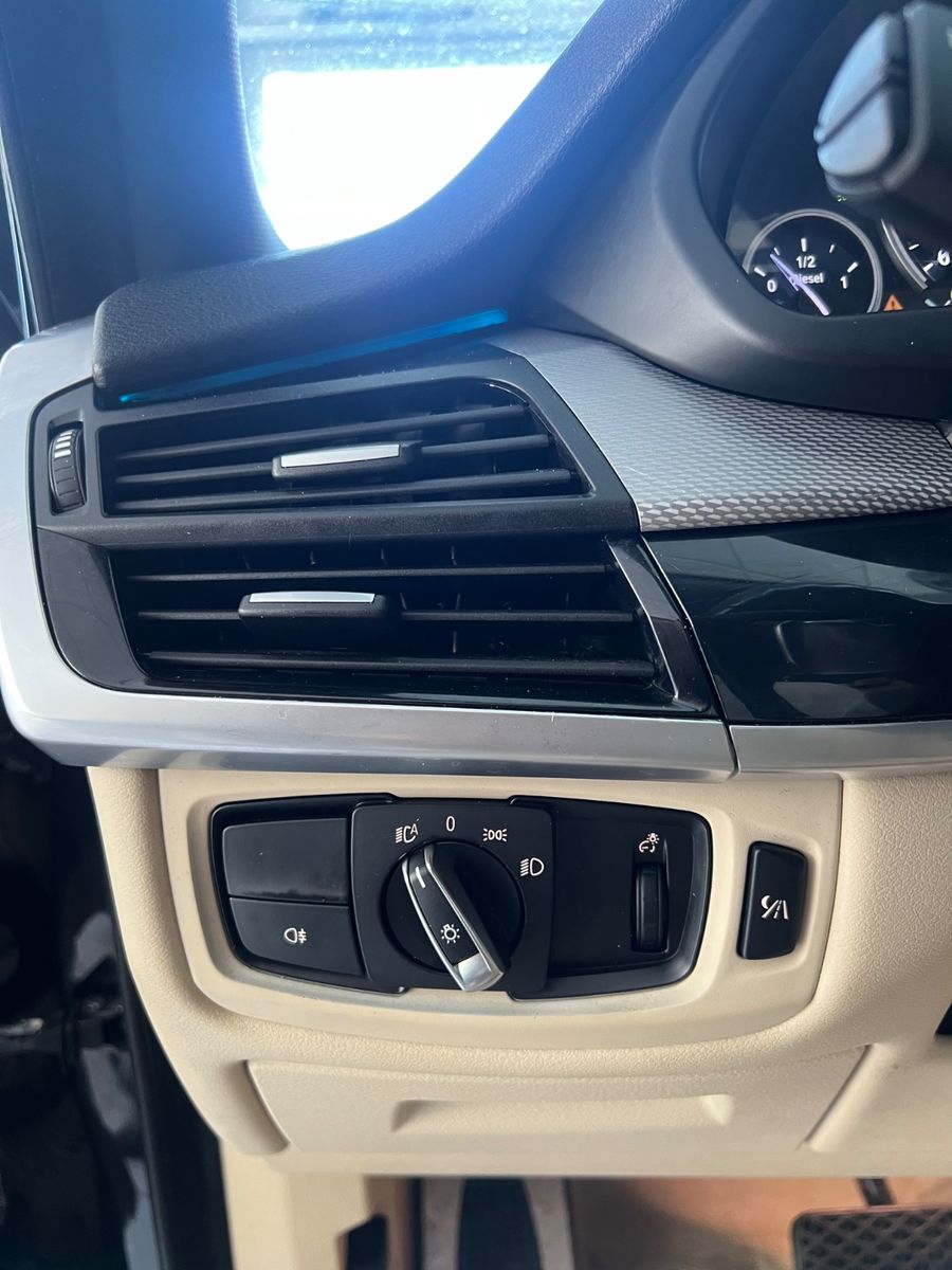 Fahrzeugabbildung BMW X5 xDrive 30 d M Sport Paket *PANO*SOFT-CLOSE*