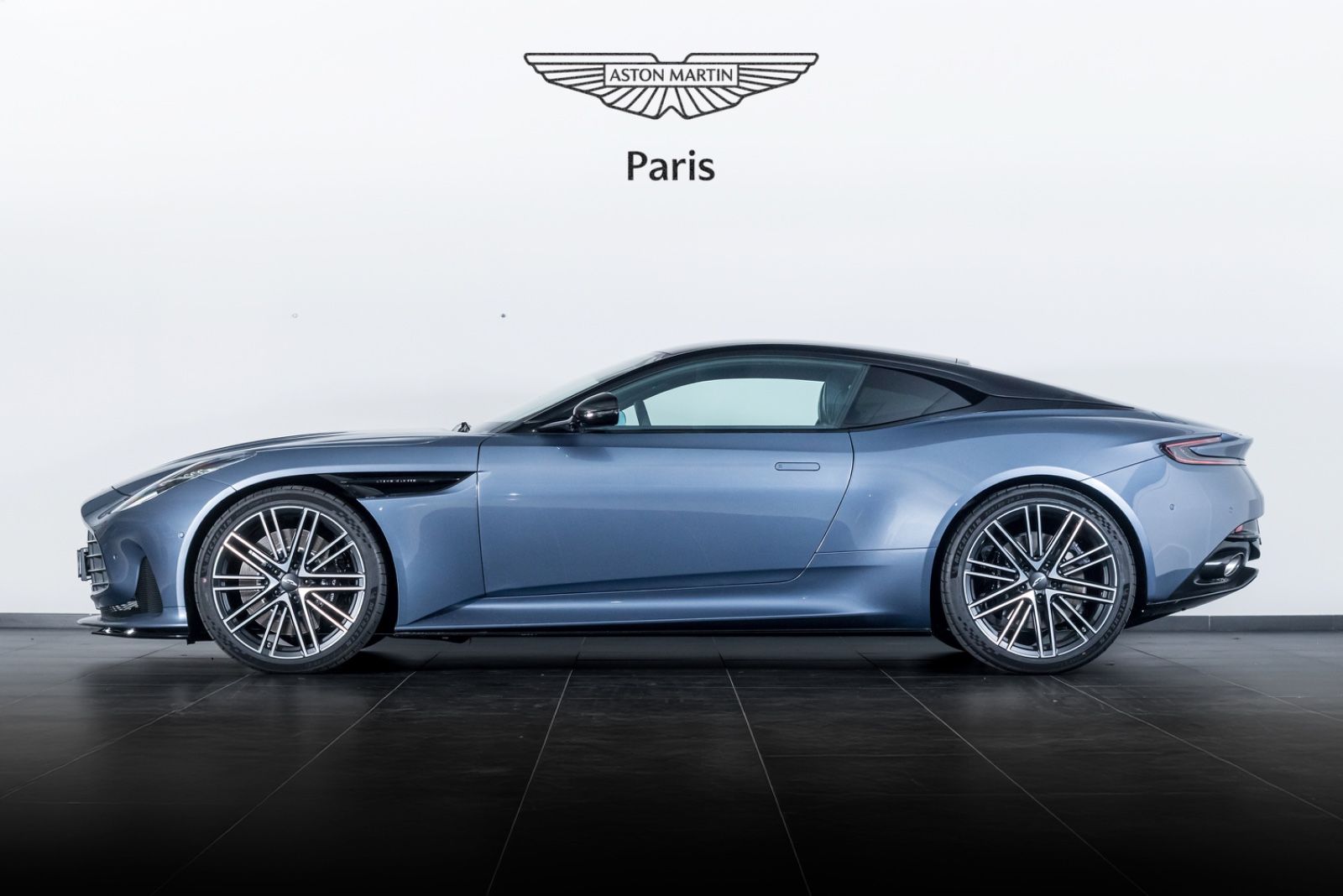 Aston Martin DB12 4.0 V8 imagem 3