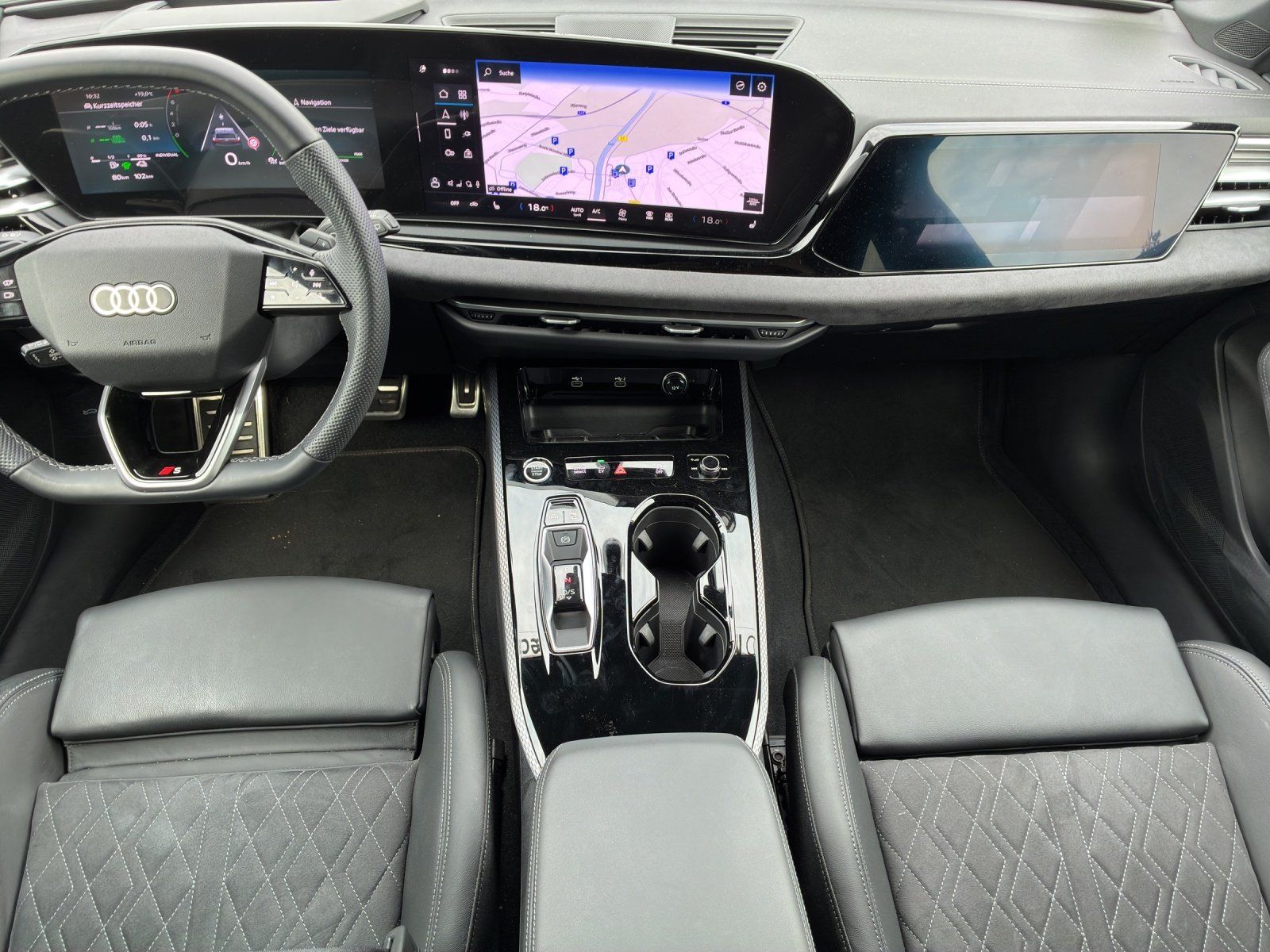 Fahrzeugabbildung Audi A5 Avant e-hybrid quattro TFSI 360,AHK,HUD,LED