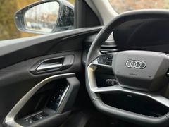 AUDI Q5 2.0 TDI quattro 150 kW/ 21"/ BUSINESS/ S LINE AUDI Q5 2.0 TDI quattro 150 kW/ 21"/ BUSINESS/ S LINE