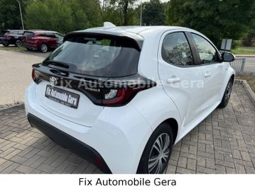 Toyota Yaris - 4
