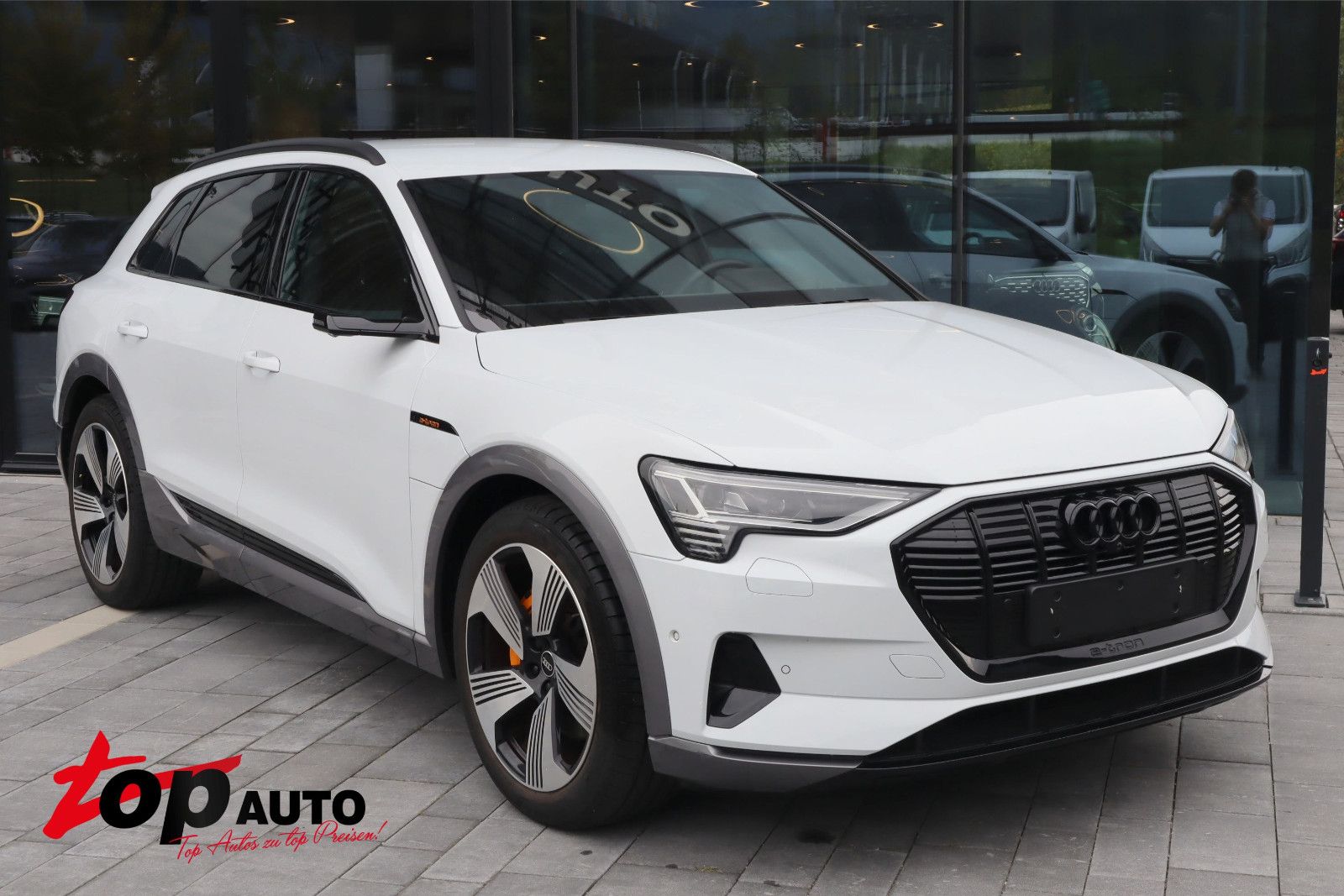 Audi e-tron 55 Quattro 408PS MATRIX HEAD-UP BANG&OLUF