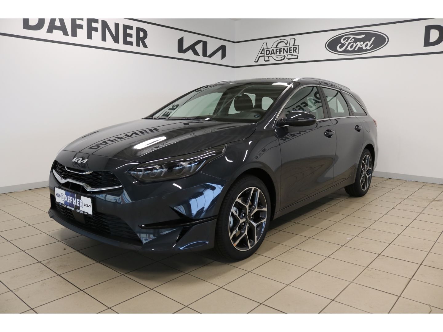 Fahrzeugabbildung Kia Ceed_sw 1,5 T-GDI DCT Spirit  el. Heckklappe DAB