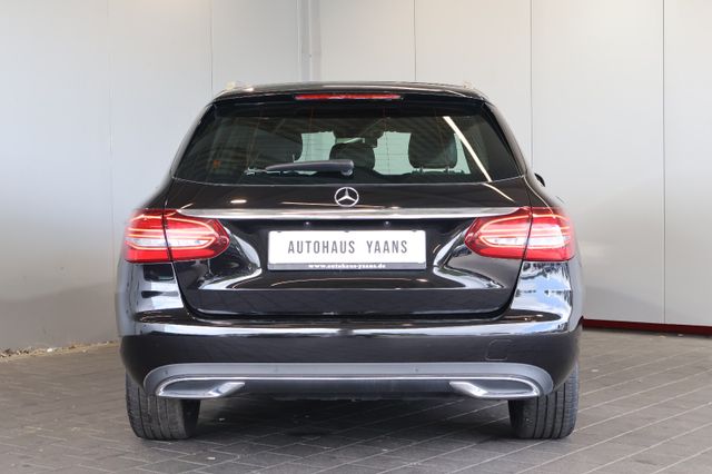 Mercedes-Benz C 300d 4M Avantgarde DISTR.+MULTIBEAM+KEY+AHK