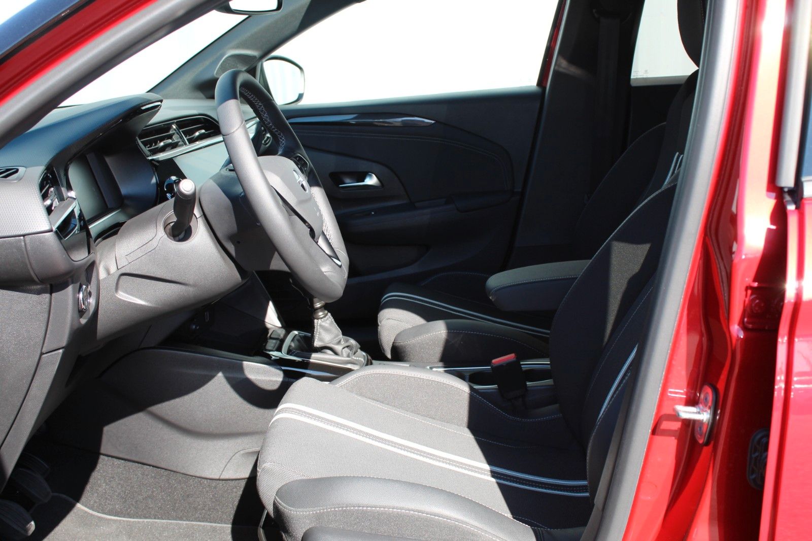 Fahrzeugabbildung Opel Corsa GS Navi*Allw.*Sitzh.*Intellilux