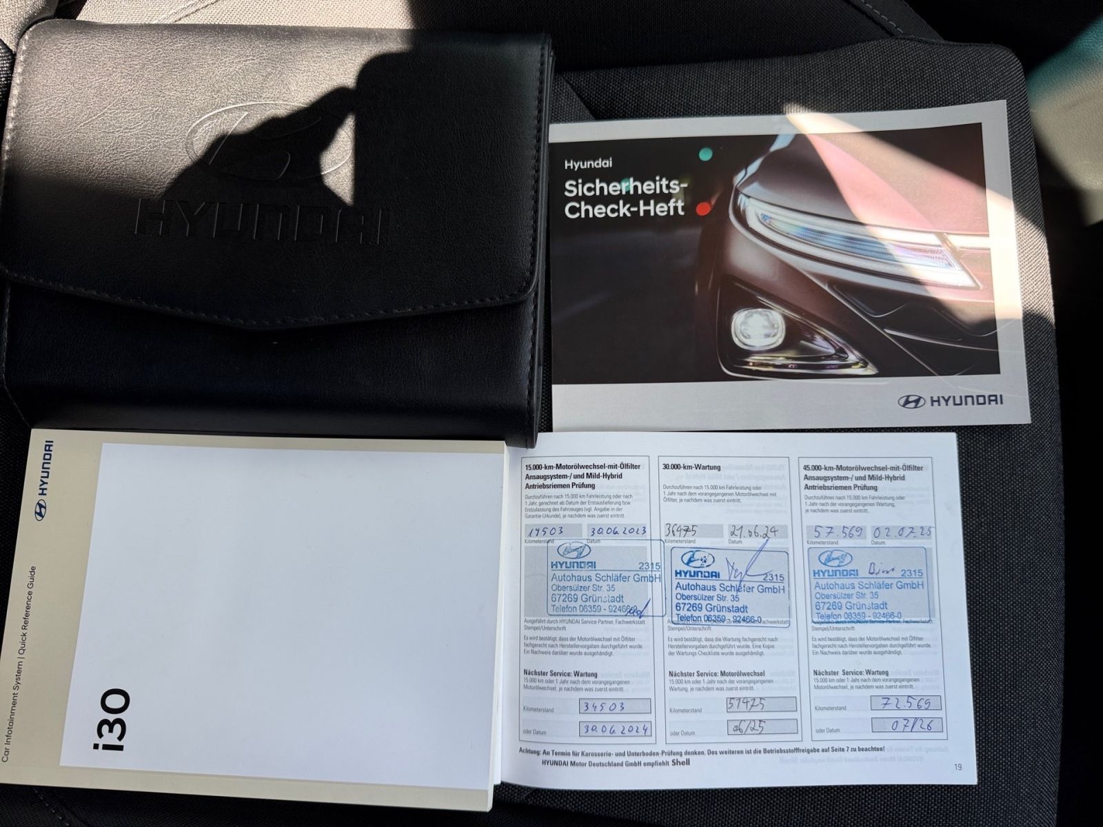 Fahrzeugabbildung Hyundai i30 1.0 T-GDI Edition 30 1Hd Sitzheizung