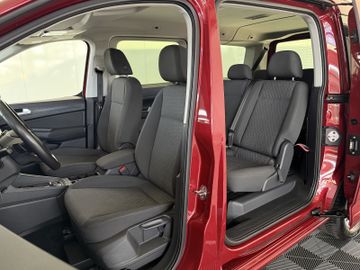 Volkswagen Caddy Maxi 2.0TDI DSG NAVI ACC KAMERA AHK 5J