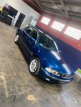 BMW Bmw 523i E39 Touring mit frische TÜV - BMW 523 aus 2000: 523i