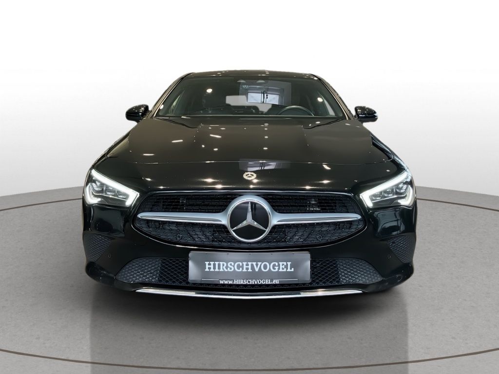 Mercedes-Benz CLA 200 d SB Progressive+AHK+DISTRONIC+MULTIBEAM imagem 3