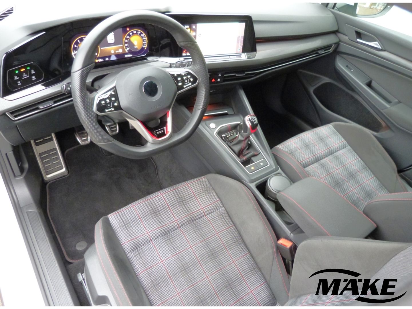 Golf 2.0 TSI GTI, DCC, Matrix-LED, ACC, Navi, SH