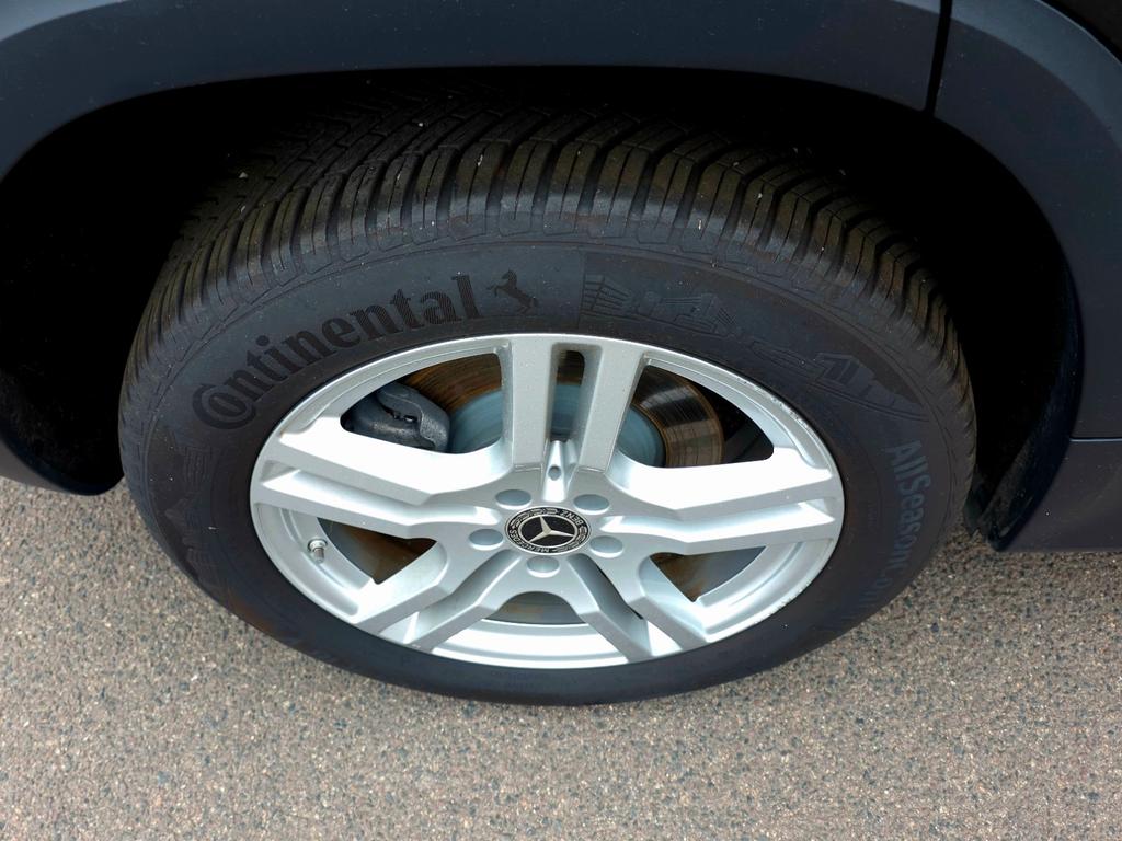 Mercedes-Benz GLB 250