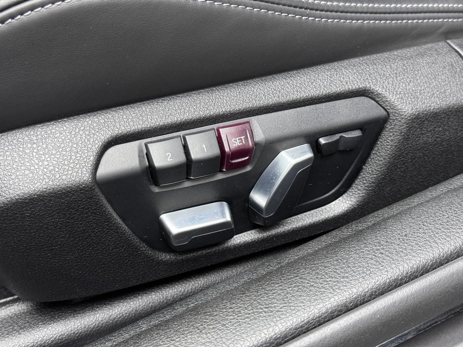 Fahrzeugabbildung BMW DEUTSCH*1-HAND*CARBON*KLAPPE*GEWINDE*EINZELSTĂCK