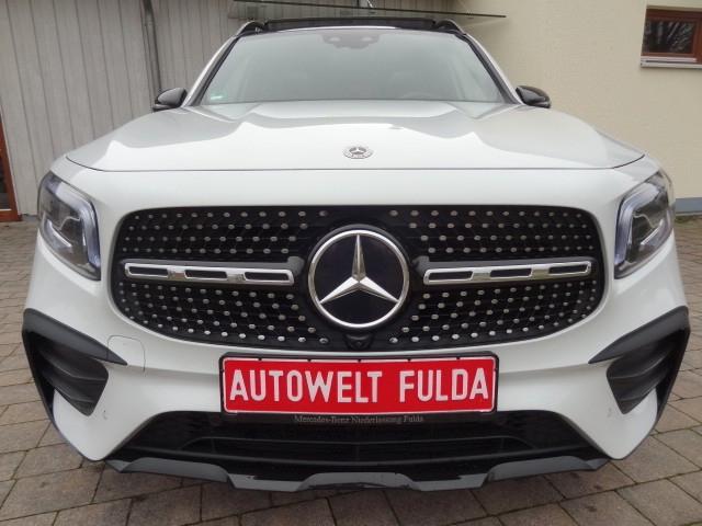 Mercedes-Benz GLB 220 4M*3X*AMG*MBLED*7 SITZER*PANO*AHK*STANDH