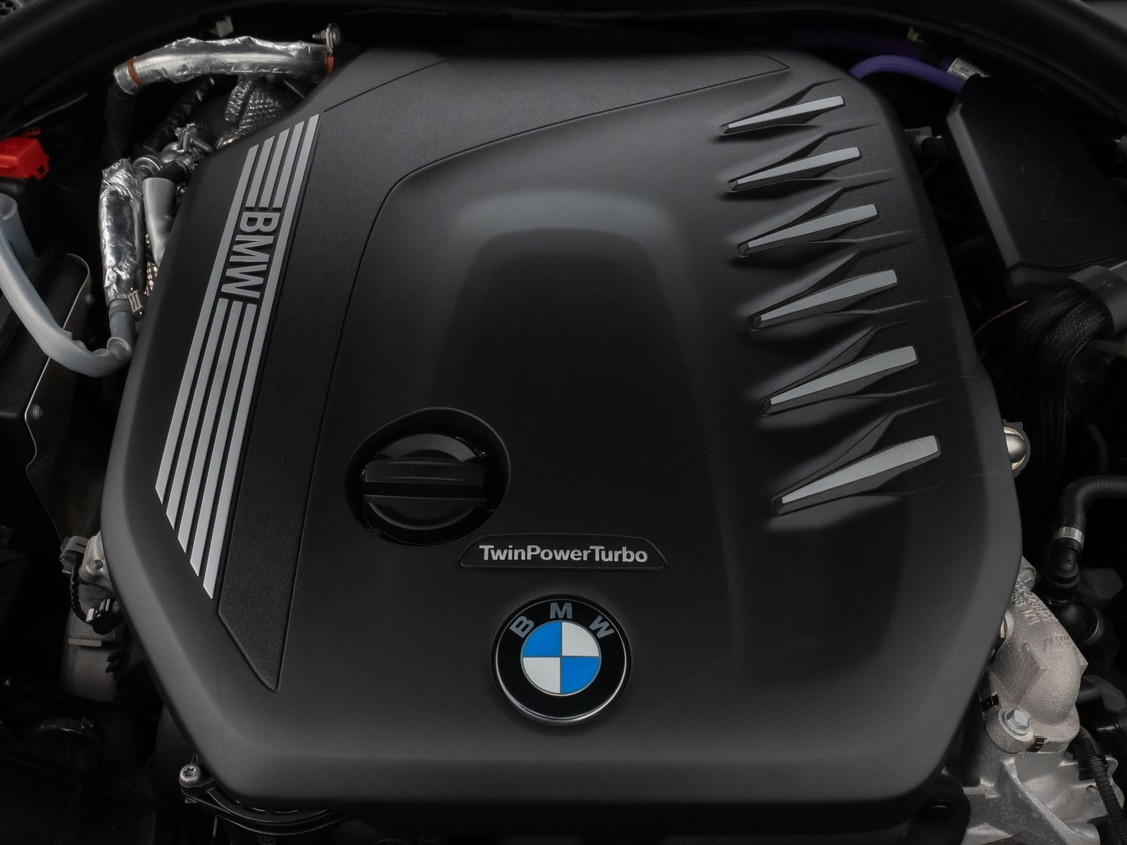 Fahrzeugabbildung BMW 530d xD M Sport Panoram Kamera Laser HUD DAB H/K