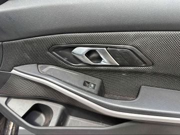 BMW 318 - 9