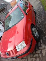 Volkswagen VW Bora Variant 1,6 170.000km - Volkswagen Bora mit Benzin-Antrieb: Kombi, Schaltgetriebe