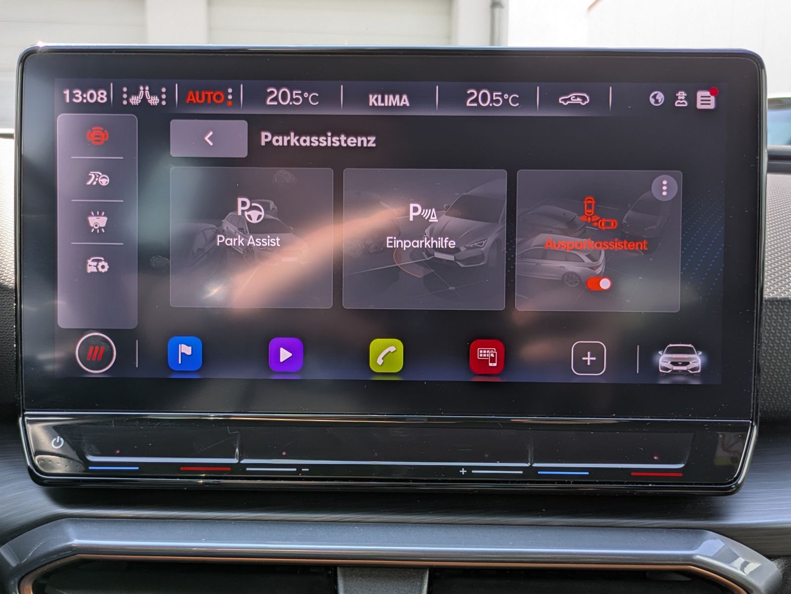 Fahrzeugabbildung CUPRA Leon 1.5 eTSI DSG MATRIX-LED*ACC*APP*KAMERA*18"