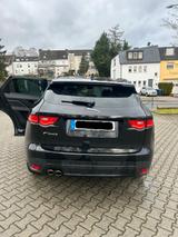 Jaguar F-Pace 20d AWD R-Sport Automatik R-Sport - Jaguar Gebrauchtwagen in Aachen