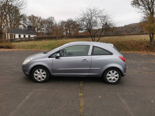 Opel Corsa D Edition 1.0