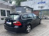 BMW 325d Touring*Klimaaut*Navi*Xenon*6 Gang*Alu - BMW 325 aus 2008: Kombi