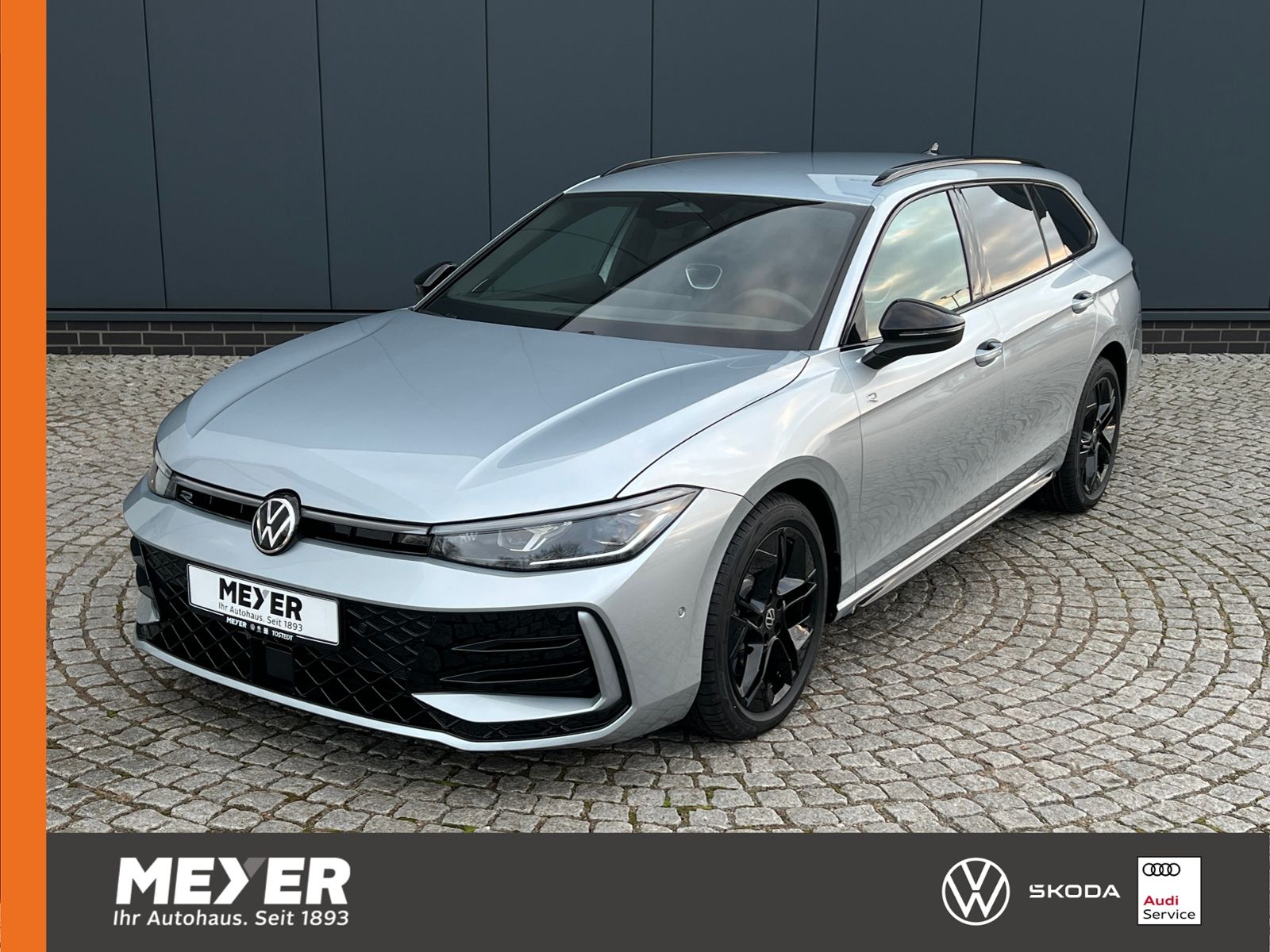 Fahrzeugabbildung Volkswagen Passat Variant R-Line 2.0 TDI DSG 4MOTION *AHK,