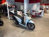 Honda SH125 Matt Pearl Cool White *mit Kratzer* - HONDA ROLLER 125