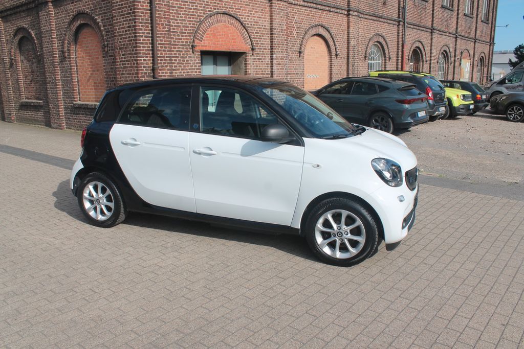 Image of Smart ForFour