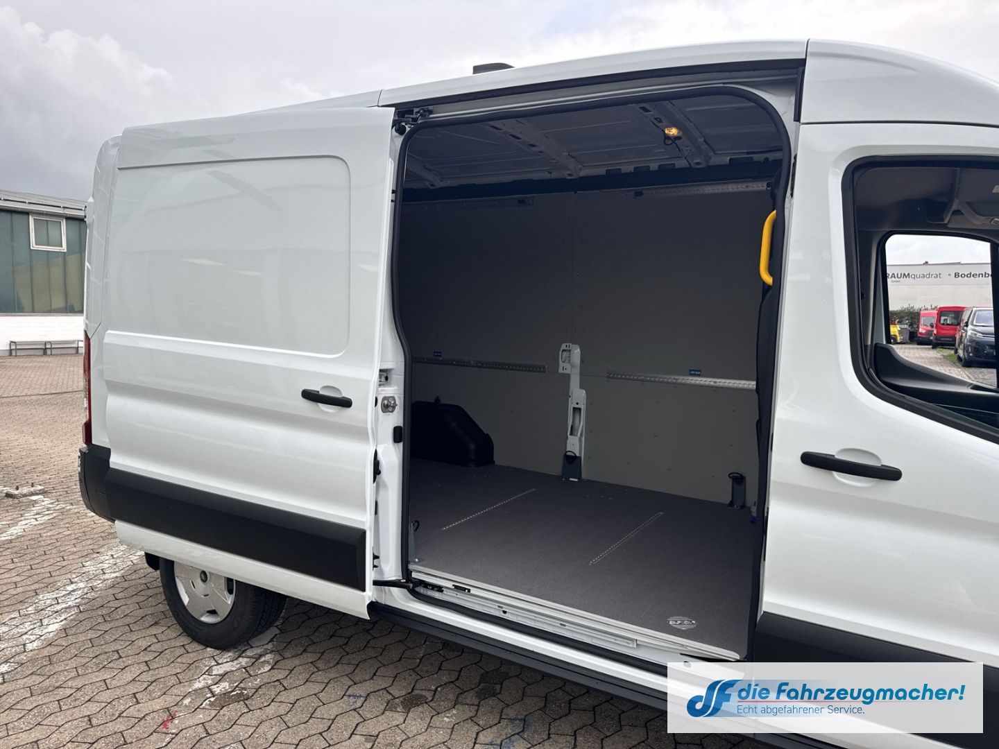 Fahrzeugabbildung Ford Transit Kasten 350 L3 Trend Navi 360 Kamera Klim