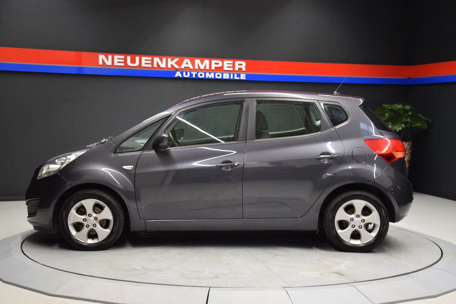 Fahrzeugabbildung Kia Venga Business Line 1 Navi Kamera Sitzh.