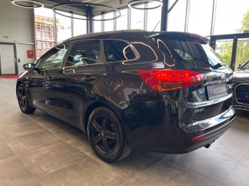 Kia Ceed Sportswagon FIFA World Cup Edition *AHK*LKH