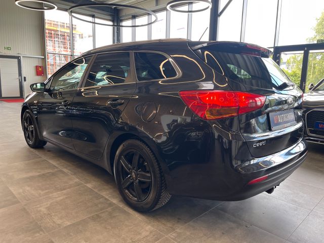 Kia Ceed Sportswagon FIFA World Cup Edition *AHK*LKH