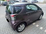 Toyota IQ + 1,0-l-VVT-i + - Toyota IQ: 1.0