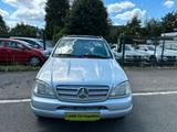 Mercedes-Benz ML 320 - Mercedes-Benz ML-Class aus 2000
