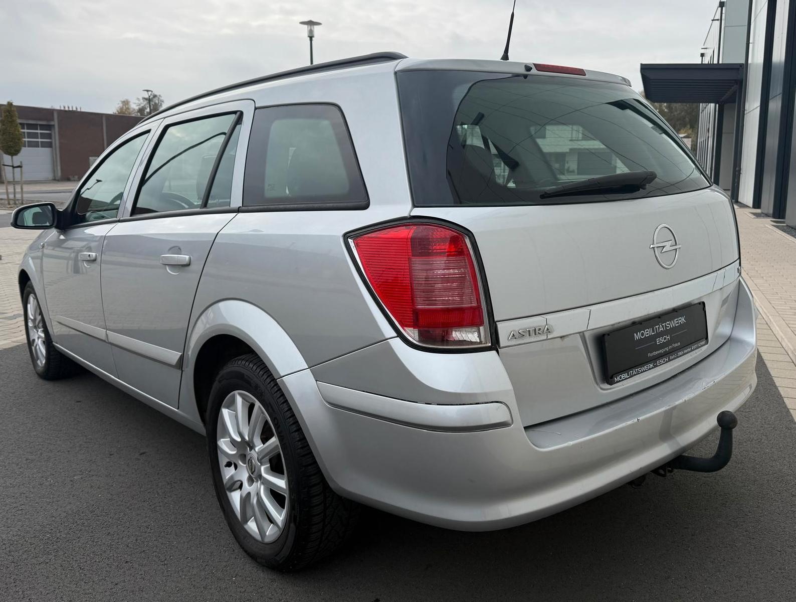 Opel Astra 2007 — engine 1.598 cm³, 116 HP (85kW)
