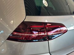 VW Golf - Ansicht 7
