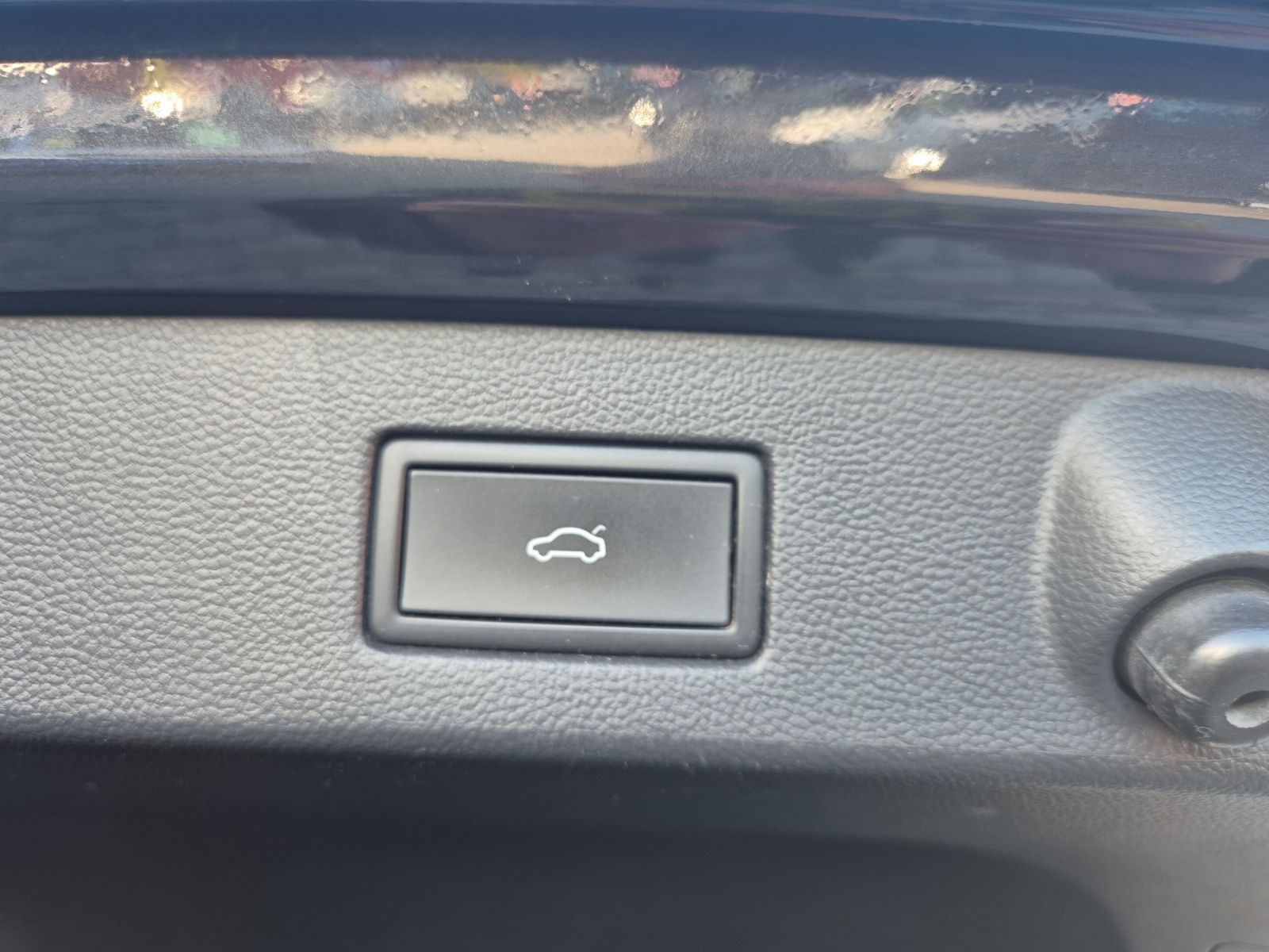 Fahrzeugabbildung Volkswagen Arteon SB TDI Elegance DSG 4M LED AHK Navi AID A