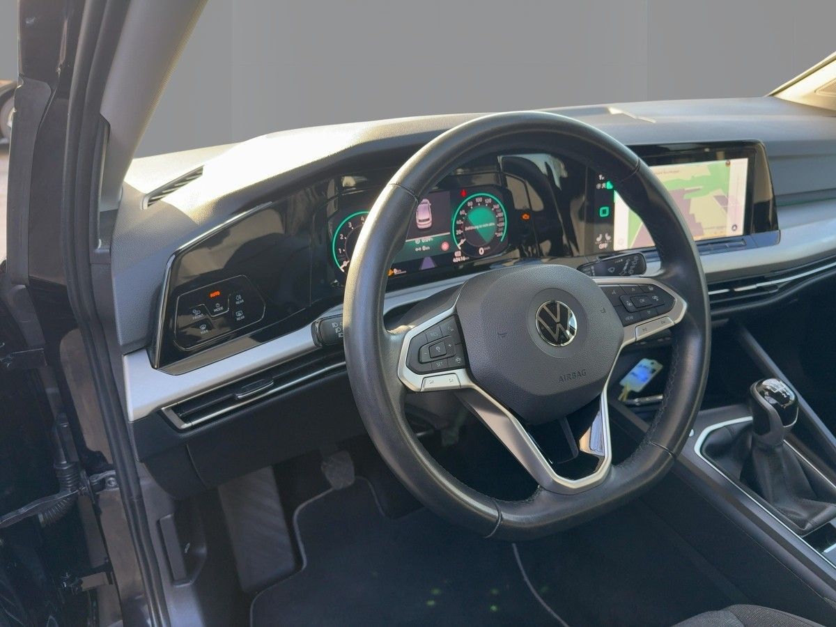 Volkswagen Golf - Bild 13