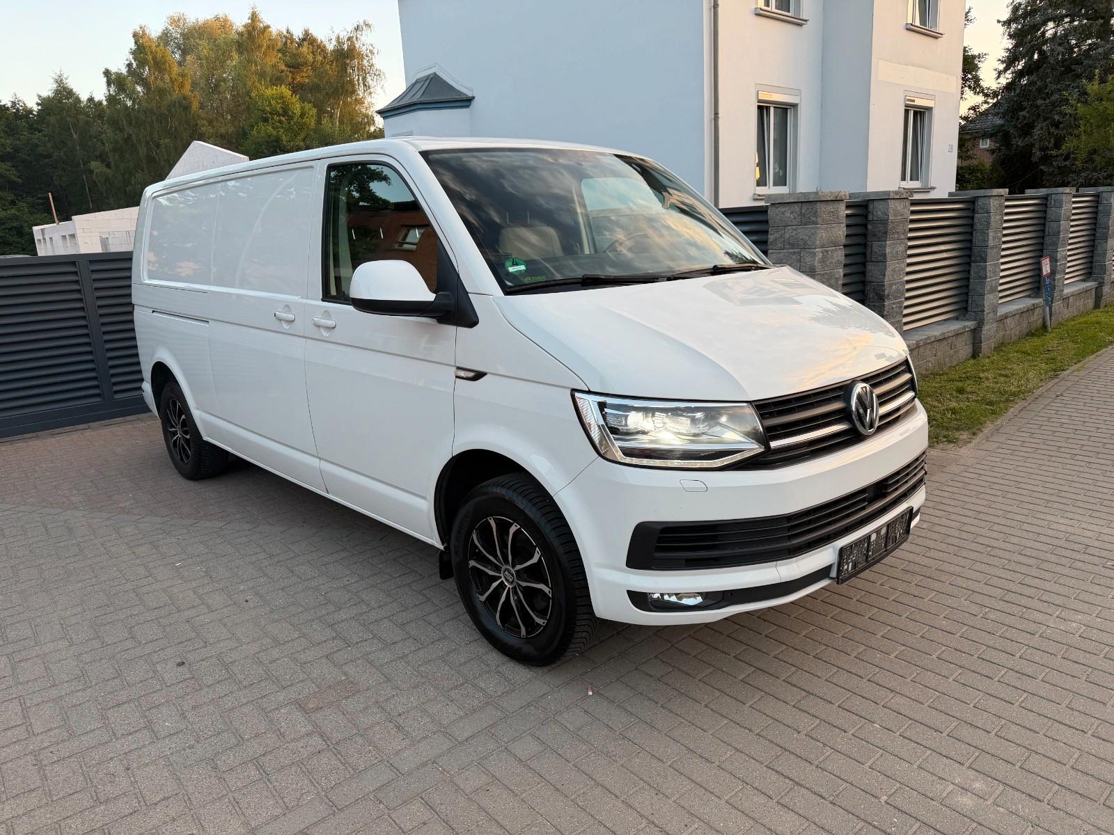 Volkswagen T6 Transporter Kasten lang Tüv 01/2028 LED NAVI
