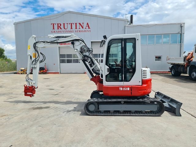 Takeuchi TB153FR