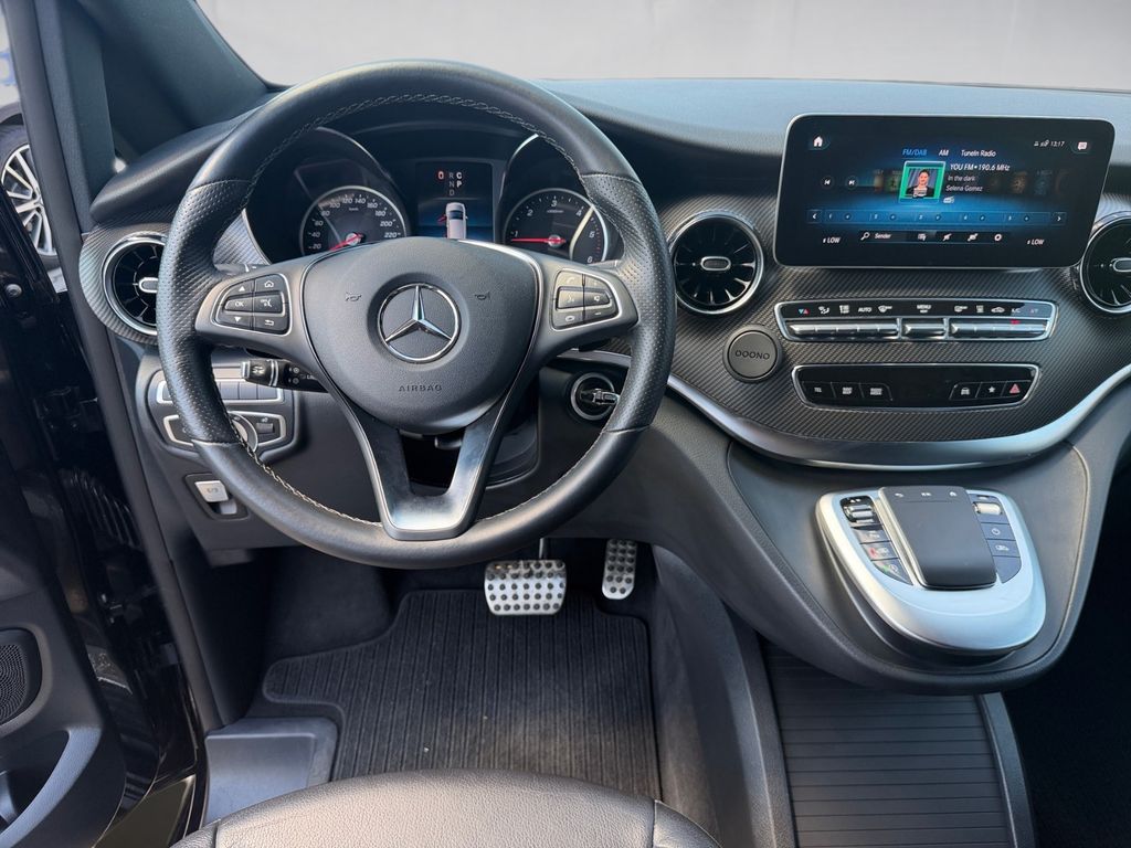 Mercedes-Benz V 220 — fotografia 2