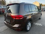 Volkswagen Touran Comfortline BMT*7 SITZER*DSG*1. HAND* - VW Touran Gebrauchtwagen in Braunschweig
