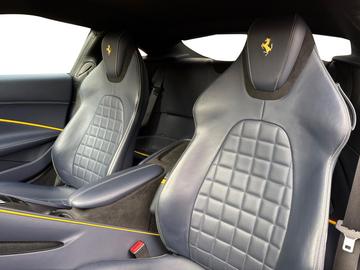 صورة 6 لـ 2021 Ferrari ROMA