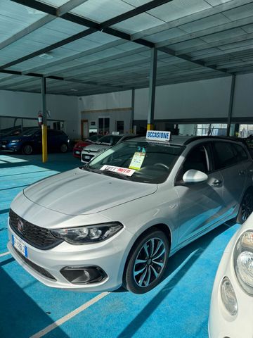 Fiat Tipo 1.6 Mjt S&S 5 porte S-Design