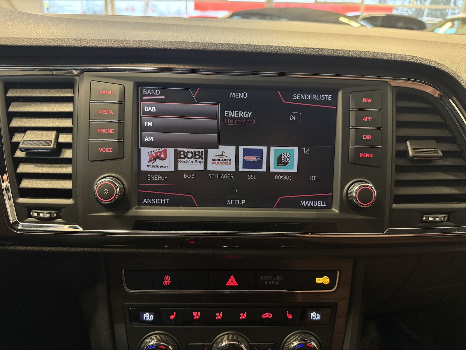 Fahrzeugabbildung SEAT Ateca Xcellence 4Drive/LED/Navi/ACC/Spur/Cam