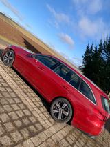 Mercedes-Benz 220 E 220 d T Autom. - - Mercedes-Benz 220: Rot