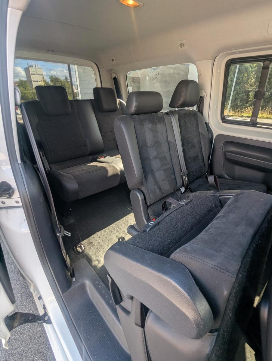 Volkswagen Caddy Maxi Highline Navi AHK Sitzheizung