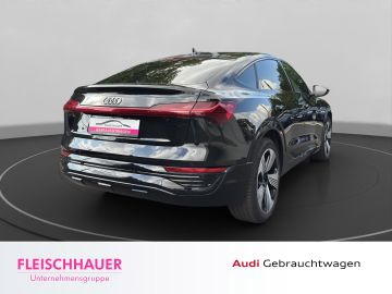 Audi Q8 e-tron - 7