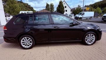 Volkswagen Golf - 4