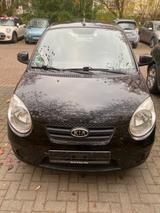 Kia Picanto 1.1 Attract Attract - Kia Picanto Attract mit Benzin-Antrieb