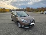 Renault Grand Scenic Limited dCi 110 EDC Limited - Renault Grand Scenic aus 2015